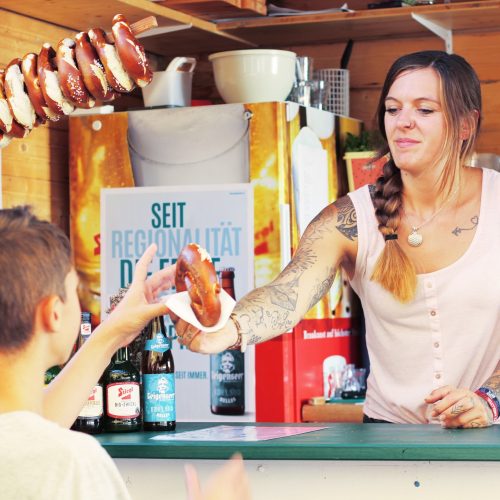 298391221_207464308276446_4553278269070978631_n